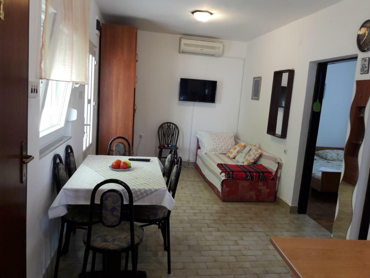 Apartmani Dokoza فير المظهر الخارجي الصورة